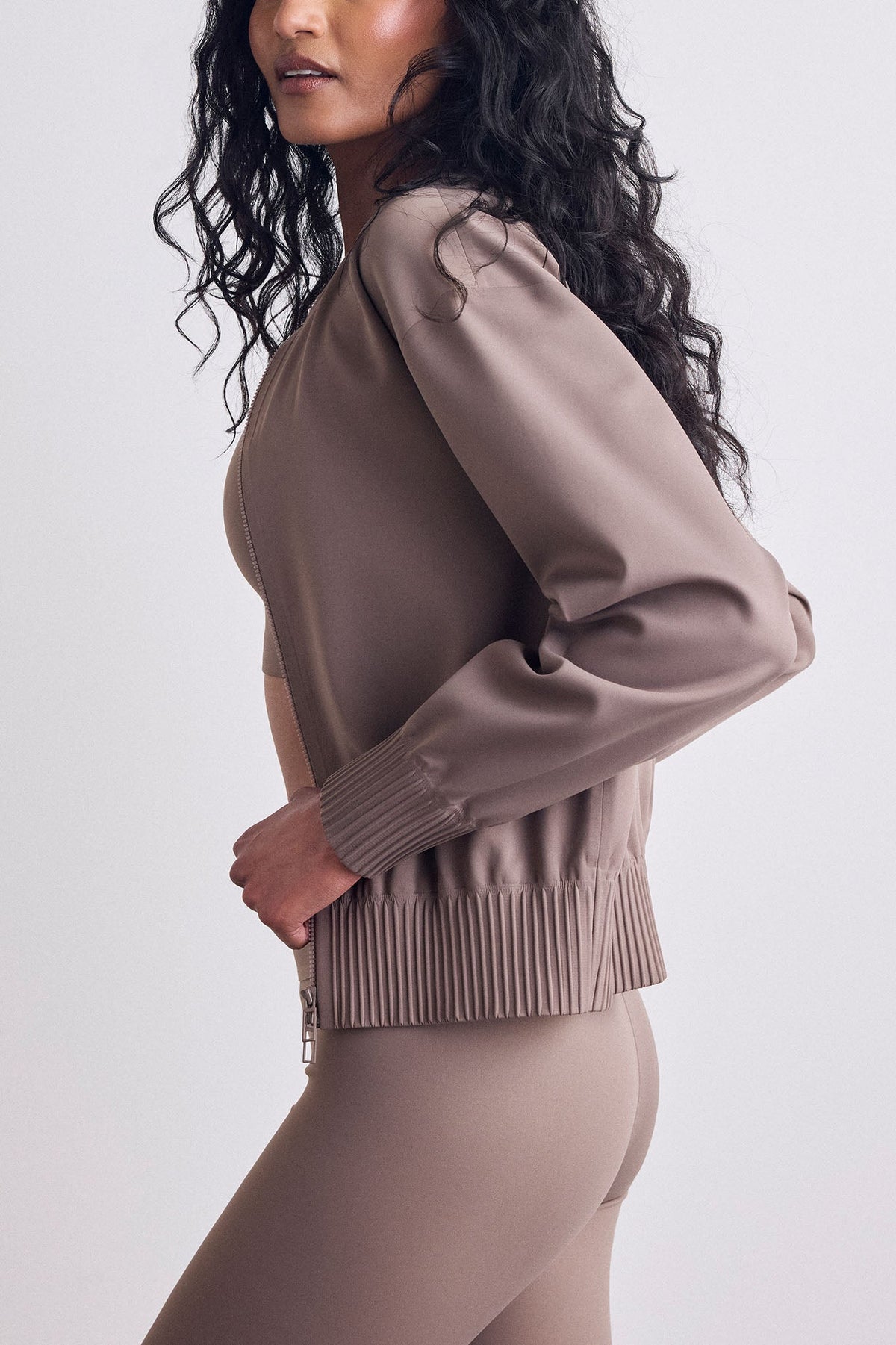 Base Sport Bomber in Mink